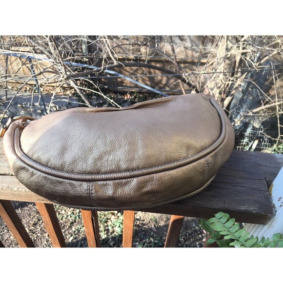 Fossil Genuine Leather Gold Pebbled Hobo Sling Shoulder Bag Purse Shoulder Bag - Picture 7 of 10